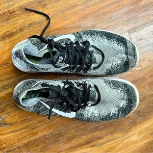 Nike flyknit women’s 9